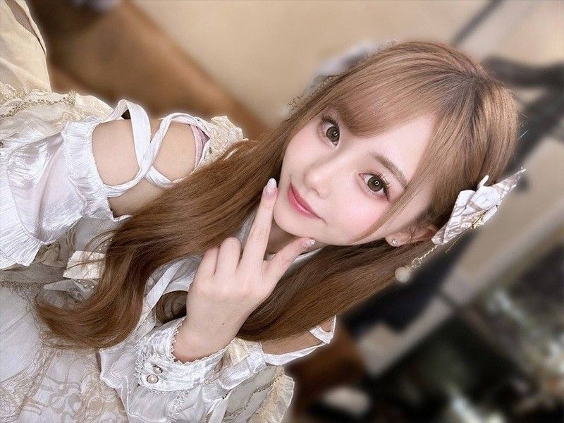 【露臉解禁】「追隨者激增中，18歲美女Cosplayer」震撼出演FC2。危險期中出稀有影像『1小時24分』。※數量有限